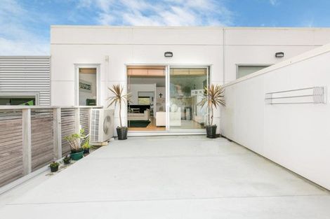 Photo of property in 78 Saddleback Grove, Karori, Wellington, 6012