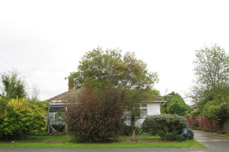 Photo of property in 52 Northcote Road, Northcote, Christchurch, 8052