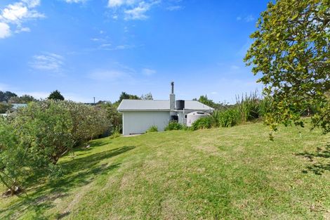 Photo of property in 3 Arthur Street, Waikawa Beach, Manakau, 5573