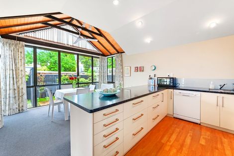 Photo of property in 95 Saint James Avenue, Papanui, Christchurch, 8053
