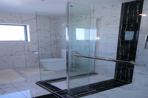 Photo of property in 10 Regis Park Drive, Pukekohe, 2120
