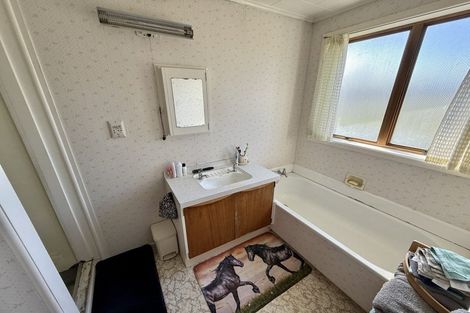 Photo of property in 21 Lochmaben Road, Tokoroa, 3420
