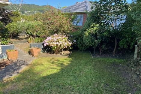 Photo of property in 90 Sunshine Avenue, Karori, Wellington, 6012