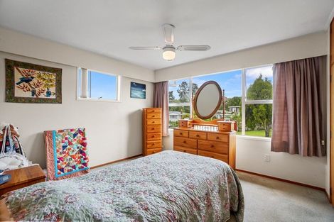 Photo of property in 30 Hartley Terrace, Massey, Auckland, 0614