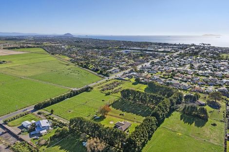 Photo of property in 151r Domain Road, Papamoa Beach, Te Puke, 3187