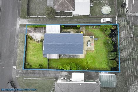 Photo of property in 13 Cushla Place, Massey, Auckland, 0614