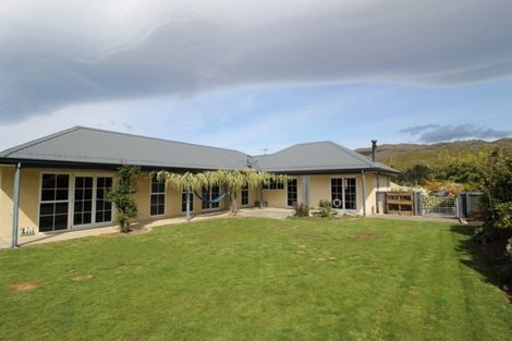 Photo of property in 68 Newcastle Street, Clyde, 9330