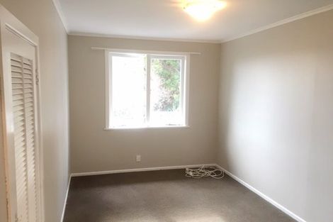 Photo of property in 8 Statesman Street, Henderson, Auckland, 0612