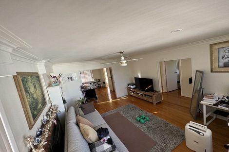Photo of property in 172 Forrest Hill Road, Forrest Hill, Auckland, 0620