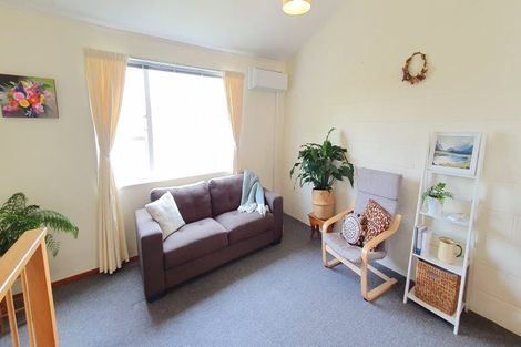 Photo of property in 50u2 Buckley Road, Southgate, Wellington, 6023