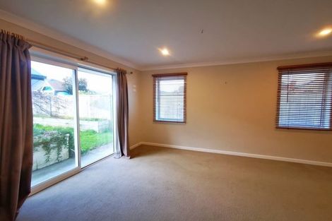 Photo of property in 8 Sutherland Court, Flagstaff, Hamilton, 3210