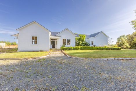 Photo of property in 724 Porangahau Road, Waipukurau, 4282