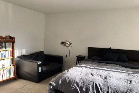 Photo of property in 11 Rua Kai Way, Brooklyn, Wellington, 6021