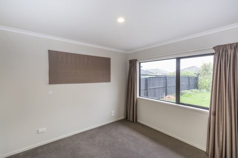 Photo of property in 35 Maclaren Road, Wigram, Christchurch, 8042