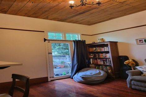 Photo of property in 1/28 Ribble Street, Island Bay, Wellington, 6023