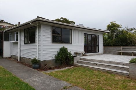 Photo of property in 1 Ceres Crescent, Johnsonville, Wellington, 6037
