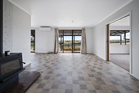 Photo of property in 2346 Makino Road, Halcombe, Feilding, 4779