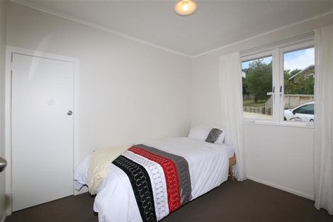 Photo of property in 64 Colwill Road, Massey, Auckland, 0614