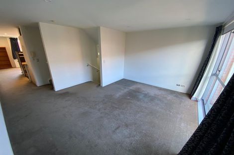 Photo of property in Altar Apartments, 3/120 Rintoul Street, Newtown, Wellington, 6021
