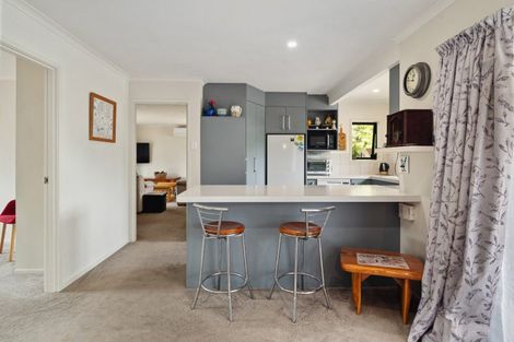 Photo of property in 7 Kathleen Place, Rainbow Point, Taupo, 3330
