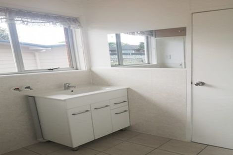 Photo of property in 9 Studfall Street, Pakuranga Heights, Auckland, 2010