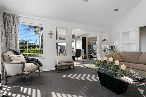 Photo of property in 15 Naomi Place, Cambridge, 3434