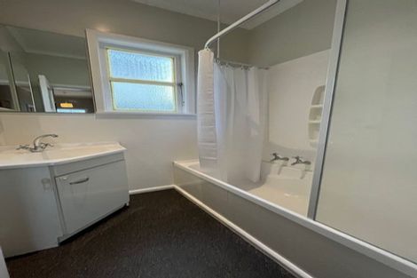 Photo of property in 55 Bedford Road, Marewa, Napier, 4110