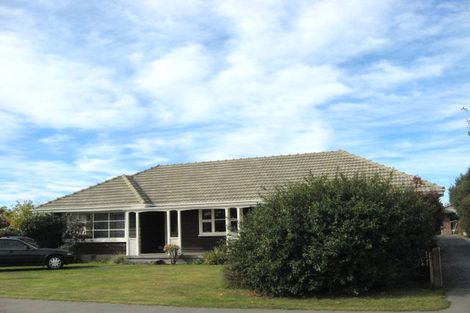 Photo of property in 3 Bucknell Street, Sockburn, Christchurch, 8042