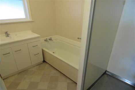 Photo of property in 2 Norton Place, Spotswood, New Plymouth, 4310