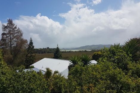 Photo of property in 43 Raumati Crescent, Onerahi, Whangarei, 0110