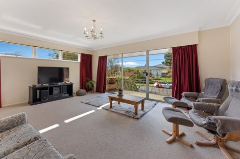 Photo of property in 6 Arnot Avenue, Clouston Park, Upper Hutt, 5018