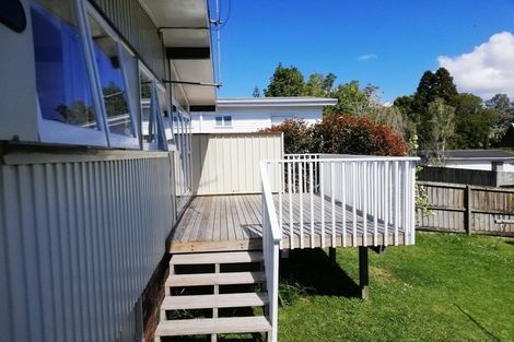 Photo of property in 1 Paramu Avenue, Birkdale, Auckland, 0626
