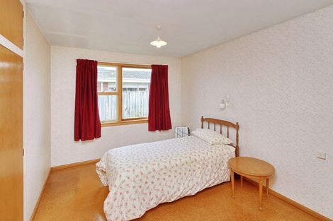 Photo of property in 8 Mcalpine Place, Rangiora, 7400