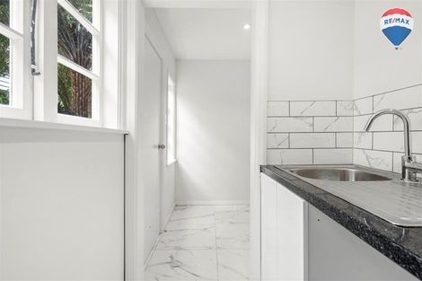 Photo of property in 109 Donald Street, Karori, Wellington, 6012
