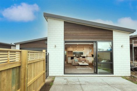 Photo of property in 4 Lussa Close, Broomfield, Christchurch, 8042