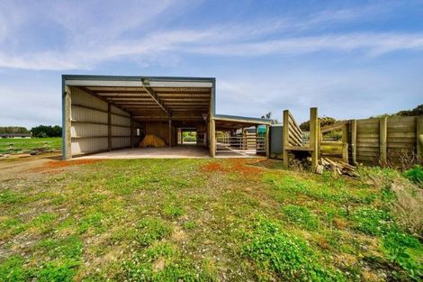 Photo of property in 396 Turuturu Road, Hawera, 4674