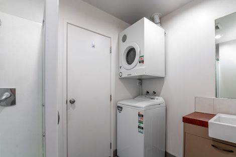 Photo of property in Royal Court Apartments, 1193unit Hinemoa Street, Rotorua, 3010