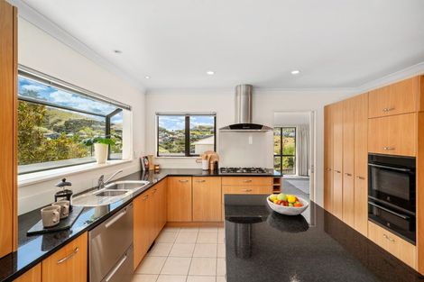 Photo of property in 3 Hetsby Place, Churton Park, Wellington, 6037