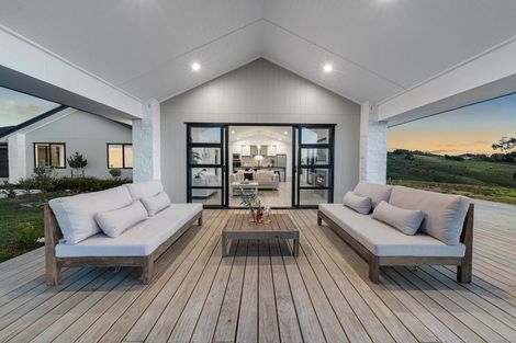 Photo of property in 857 Wainui Road, Wainui, Silverdale, 0994
