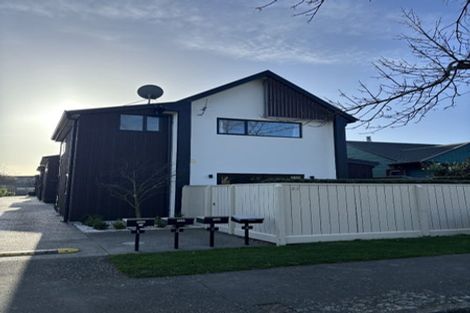 Photo of property in 1/23 Studholme Street, Somerfield, Christchurch, 8024