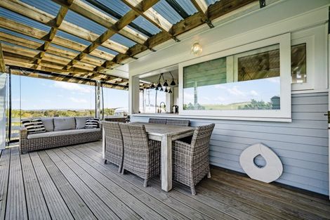 Photo of property in 1132a Old North Road, Helensville, Waimauku, 0882