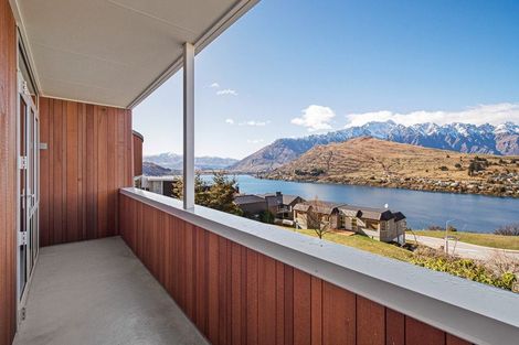Photo of property in 62 Hensman Road, Queenstown, 9300