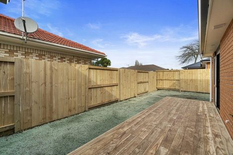 Photo of property in 324u2 Cambridge Road, Hillcrest, Hamilton, 3216