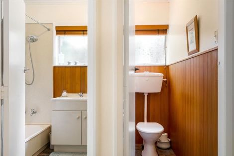 Photo of property in 169 Scenic Drive, Titirangi, Auckland, 0604