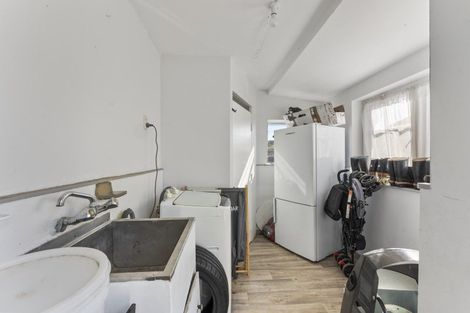 Photo of property in 16 Bennett Street, Gonville, Whanganui, 4501