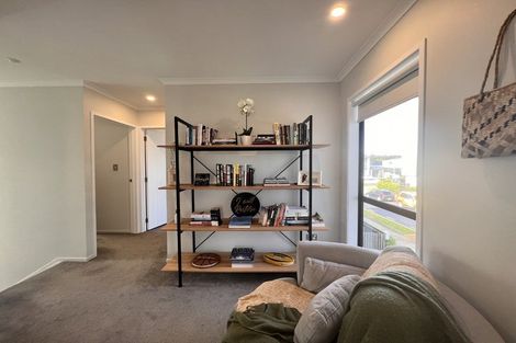 Photo of property in 6 Pinto Road, Pukekohe, 2120