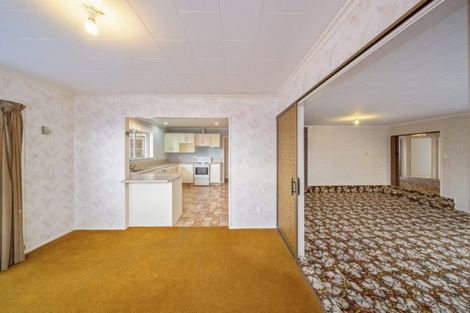 Photo of property in 76 Cressida Avenue, Stratford, 4332