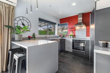 Photo of property in 15 Talbot Place, Welcome Bay, Tauranga, 3112