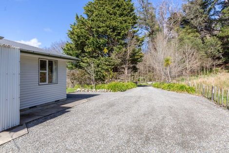 Photo of property in 1543a Annedale Road, Tinui, 5894