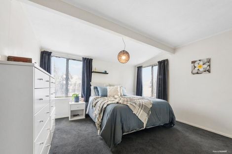Photo of property in 6 Oreil Avenue, West Harbour, Auckland, 0618